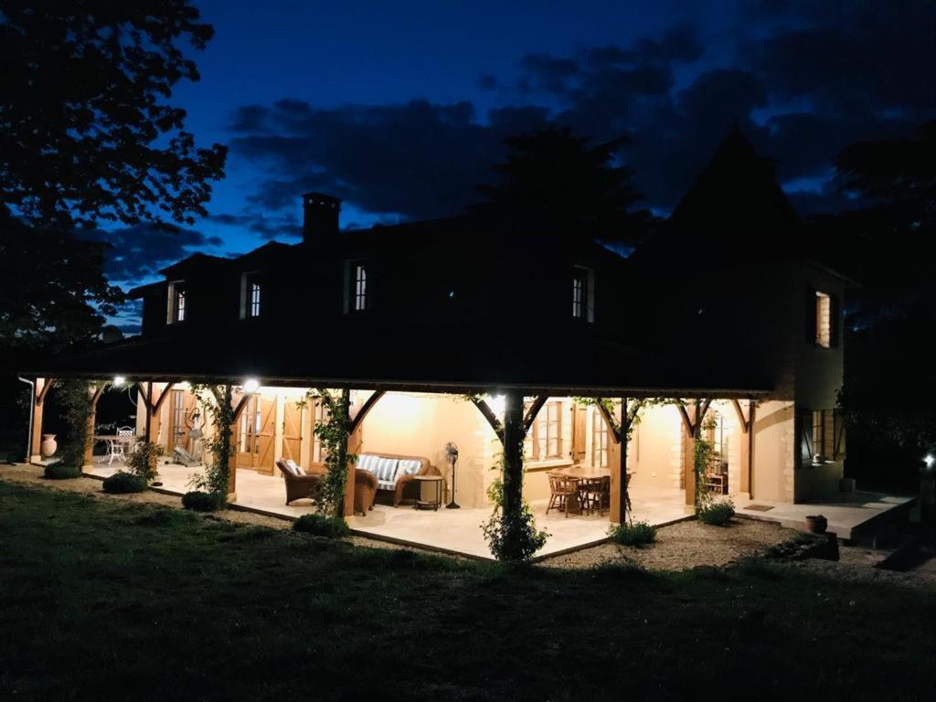 Les Cedres Du Linard, Chambres D'Hotes B&B Near Lascaux, Montignac, Sarlat-La-Caneda, Dordogne La Chapelle-Aubareil Zewnętrze zdjęcie